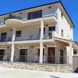  Apartment Medulinka